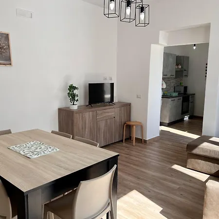 Lorentina By Paf In Tour Holiday home Torre Suda